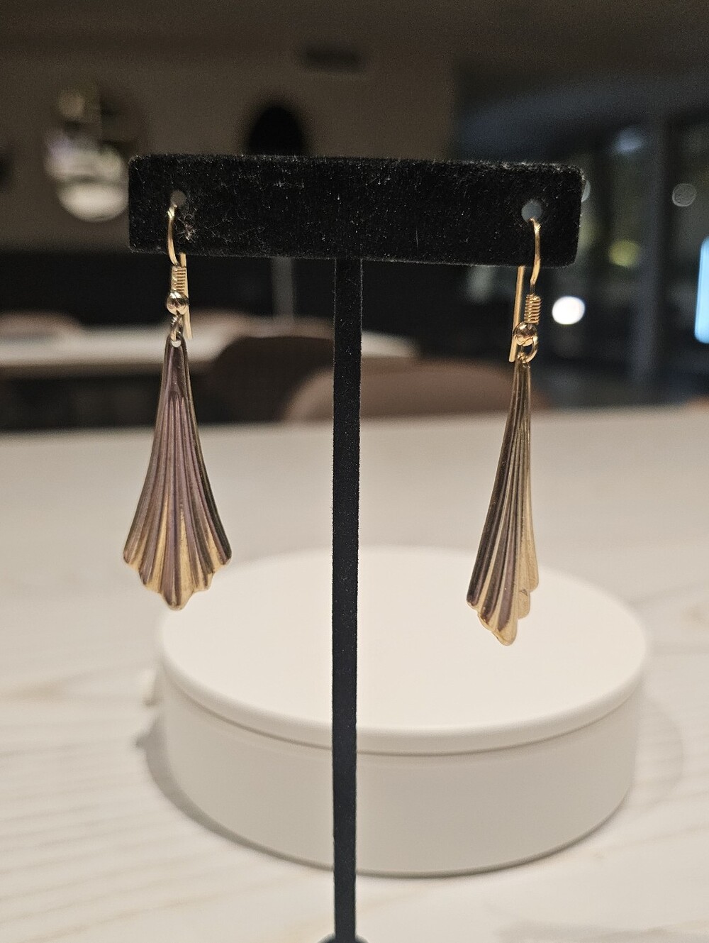 Vintage Gold Tone Fluted Fan Art Deco Dangle Earrings